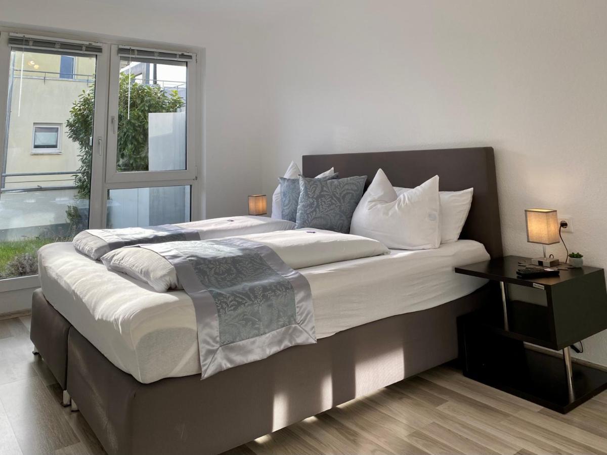 3 Zimmer Apartment In S-Bahn Naehe, 76 Qm, Max 5 Pers, 30Qm Dachterasse, Garage, Internet 1000 Mbit Gärtringen Εξωτερικό φωτογραφία